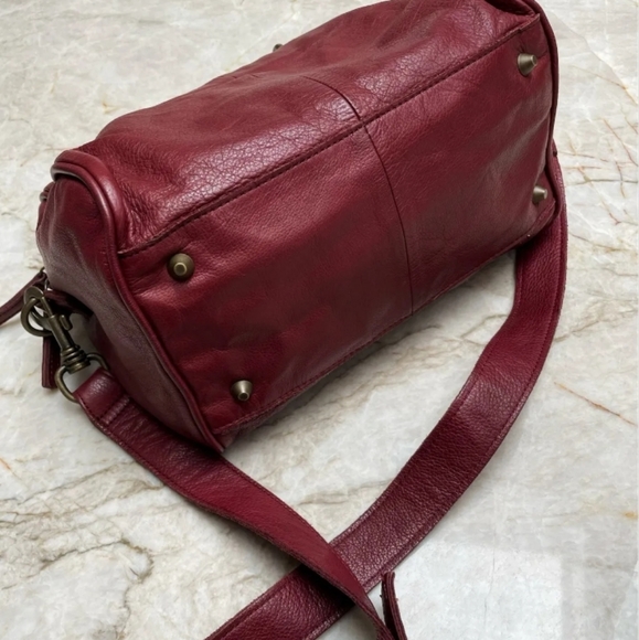 LIEBESKIND Berlin Buttery Soft Leather Wine/Burgundy  Crossbody Satchel Tote - Picture 9 of 10